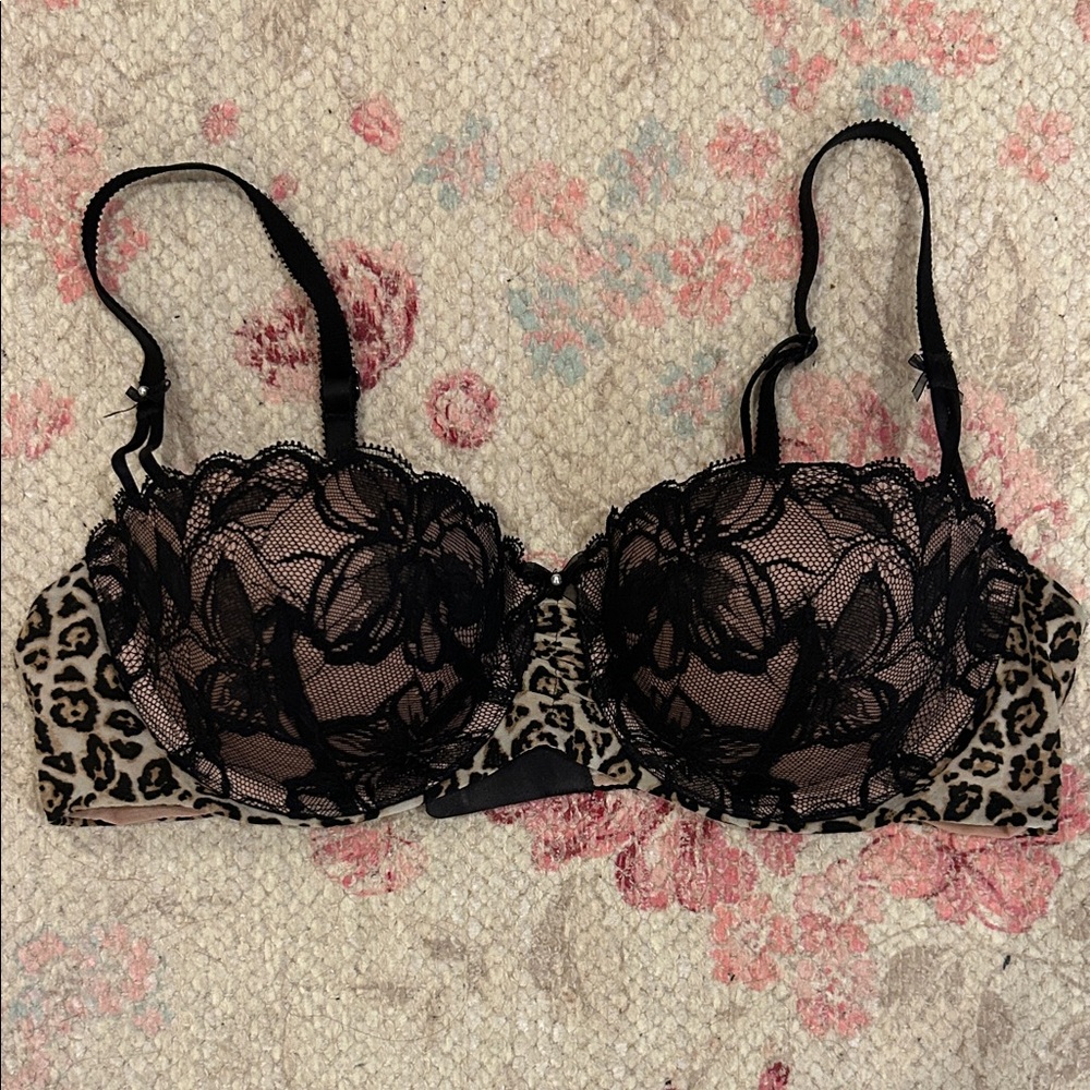 Victoria’s Secret 36B Balconette Leopard and Black Lace Bra